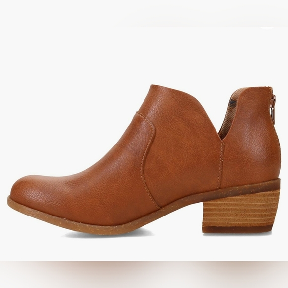 B.O.C Lucy Bootie - Picture 2 of 6